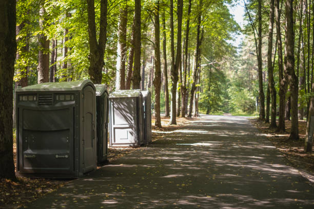 Best Restroom trailer rental cost  in Indian River, MI